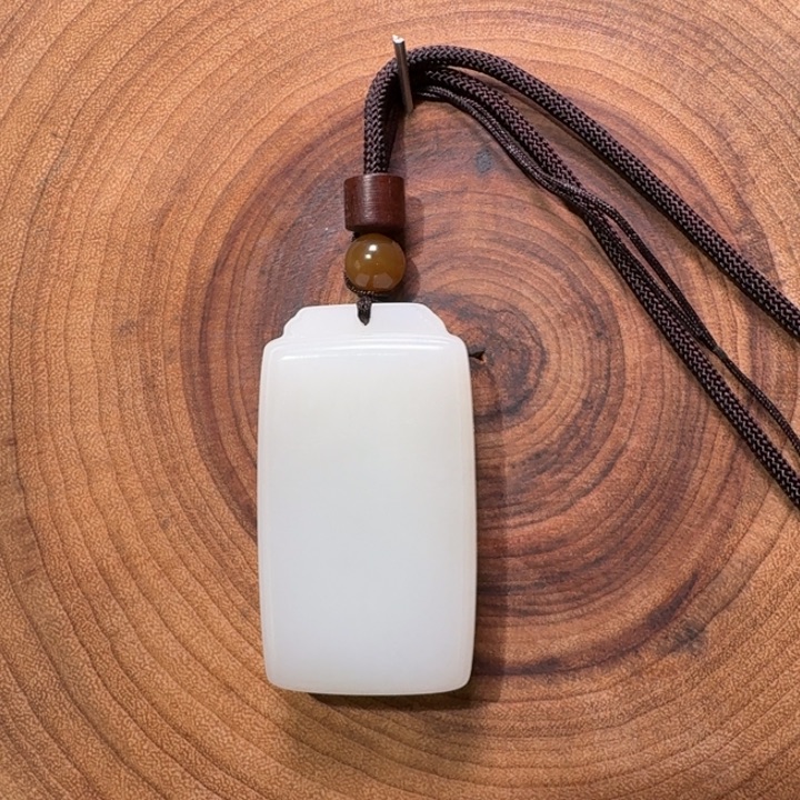 一***粥和田玉未镶嵌颈饰