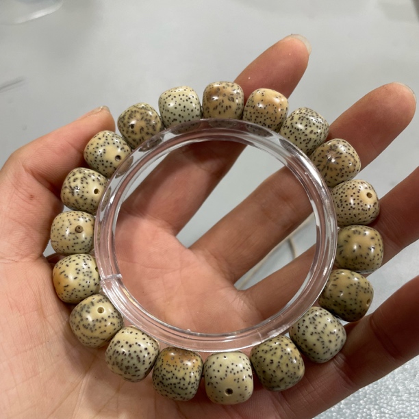 Y76【火烧云】星月菩提12X11大尺寸单圈手串，底色多样，发其一