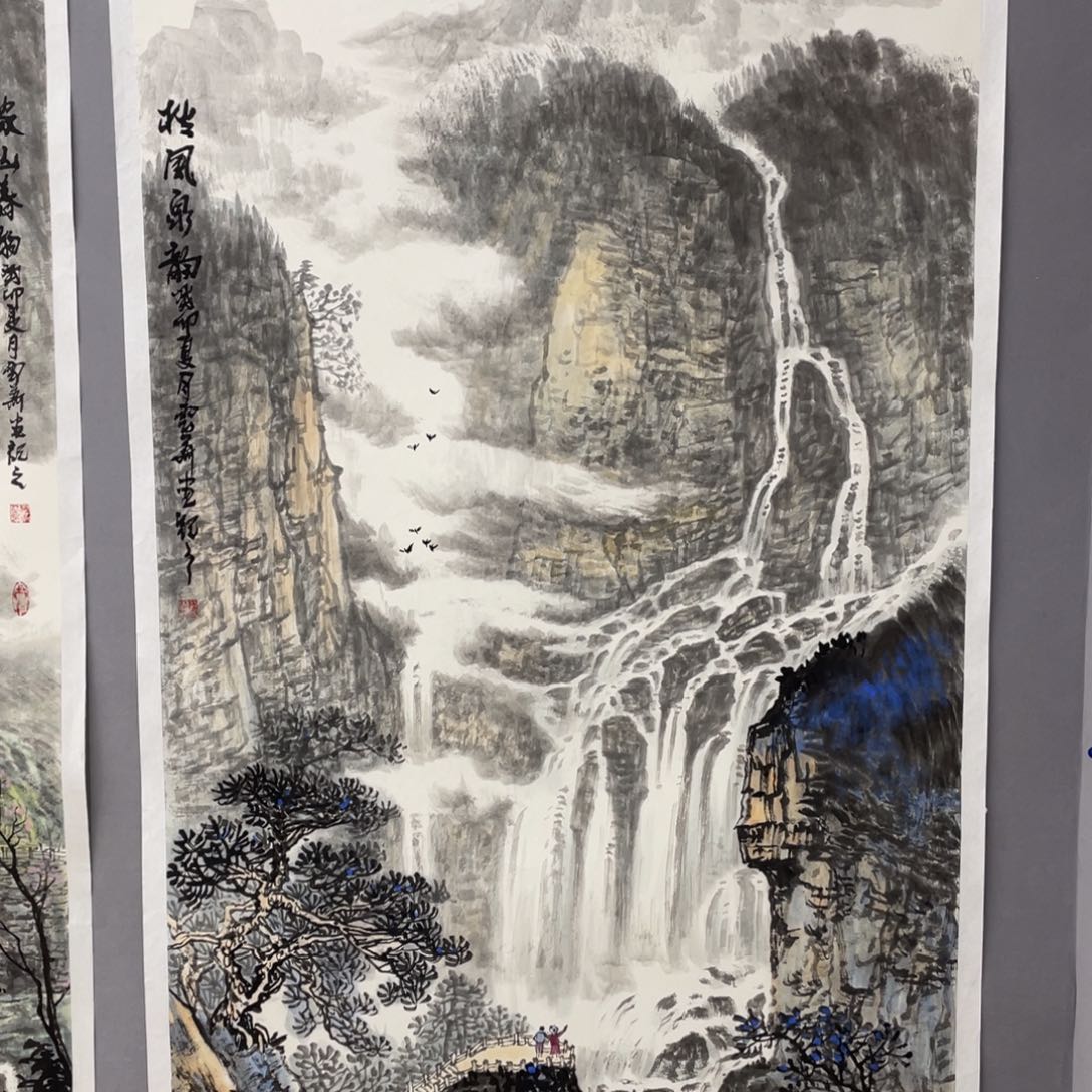 国画艺术家真人手绘