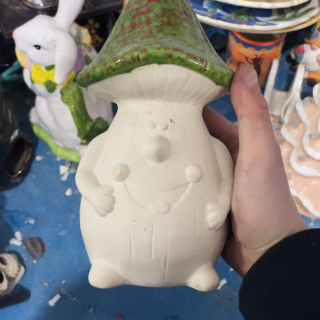 摆件     微瑕。