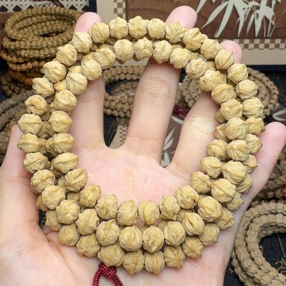 l***a柏香籽/百香籽手串白芽原桩