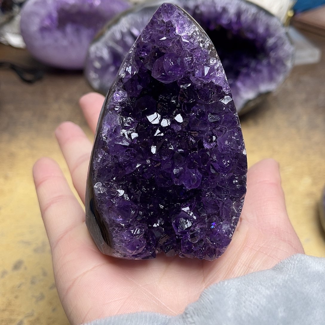 大型摆件（非配饰）紫晶未镶嵌