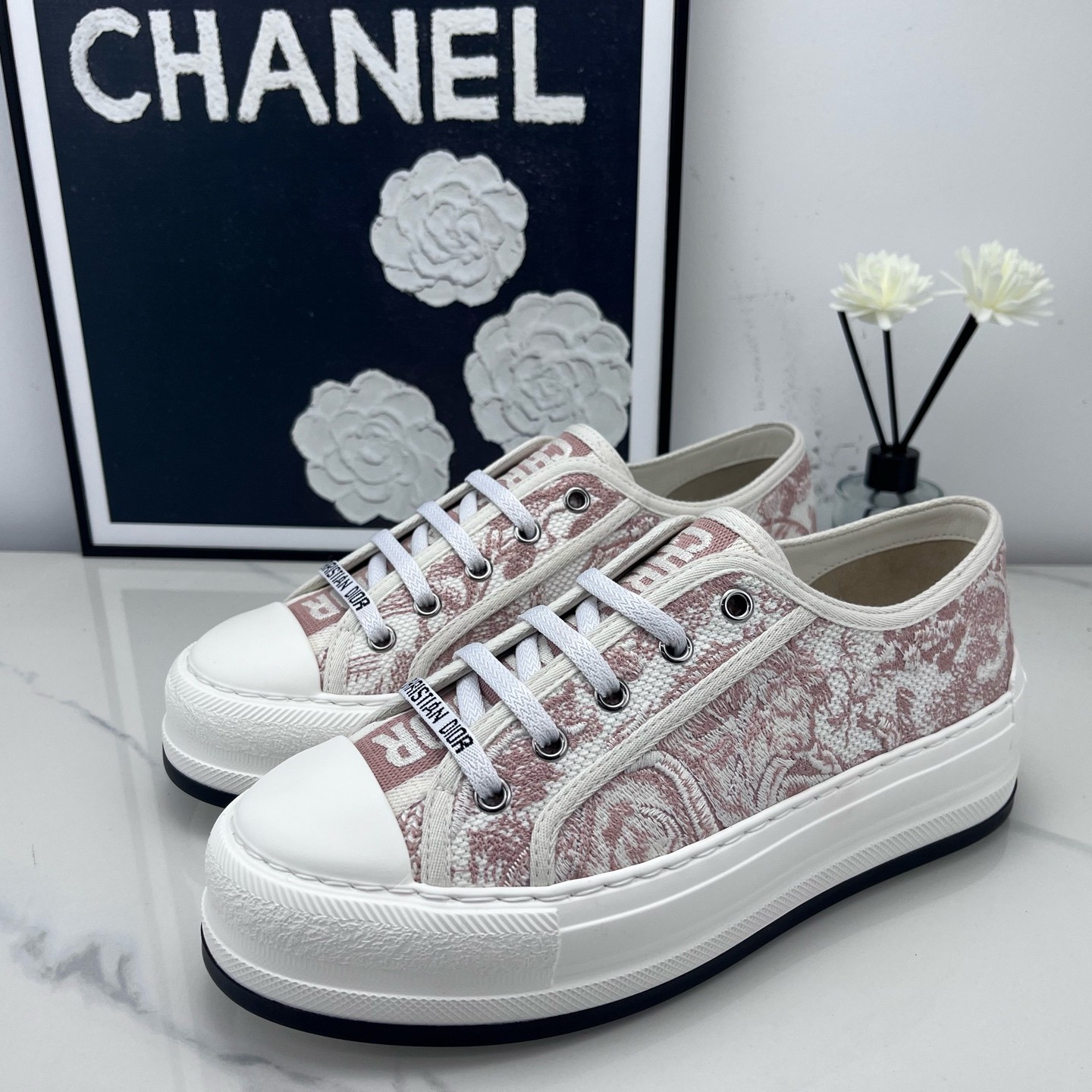 未使用 DIOR/迪奥 粉色动物园刺绣运动鞋 37码 全新/jm02215