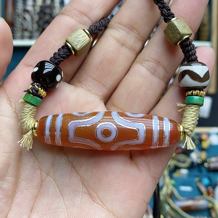 玛瑙/玉髓颈饰合金