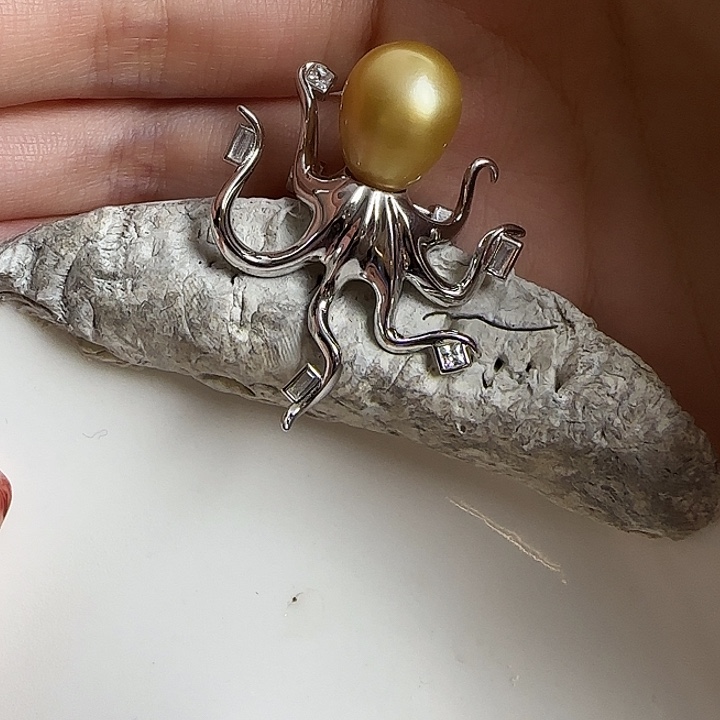 海水珍珠吊坠(不含链)银S925镶嵌脾****的