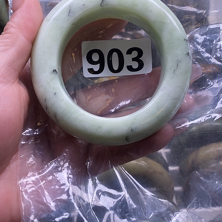 和***合蛇纹石玉未镶嵌手镯