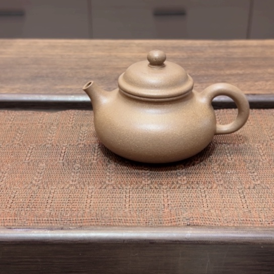 紫砂茶壶黄龙山大水潭青段半工
