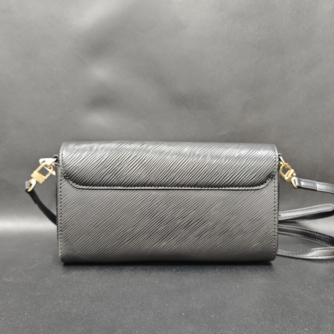 SMVP · 高定奢品 潮流真皮新款女包斜跨包23cm 0605 黑色