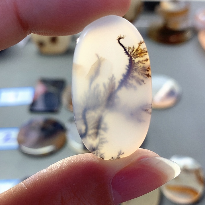 未镶嵌颈饰玛瑙/玉髓