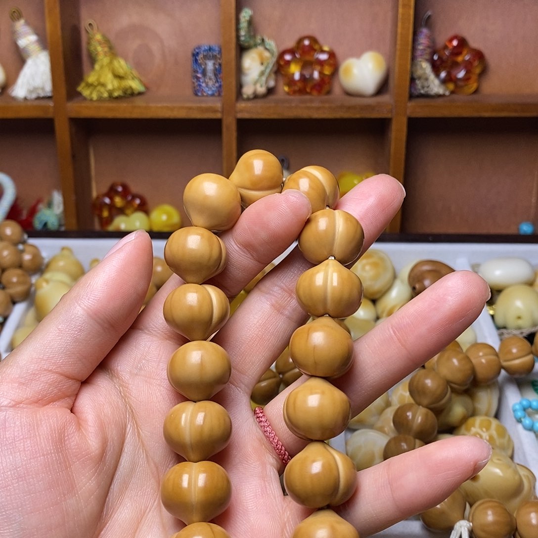 四***月猴头核桃吊坠16柯基