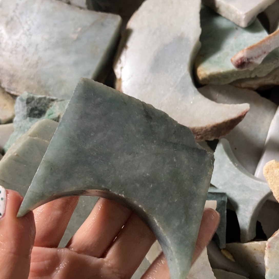 翡翠未镶嵌挂件天然翡翠