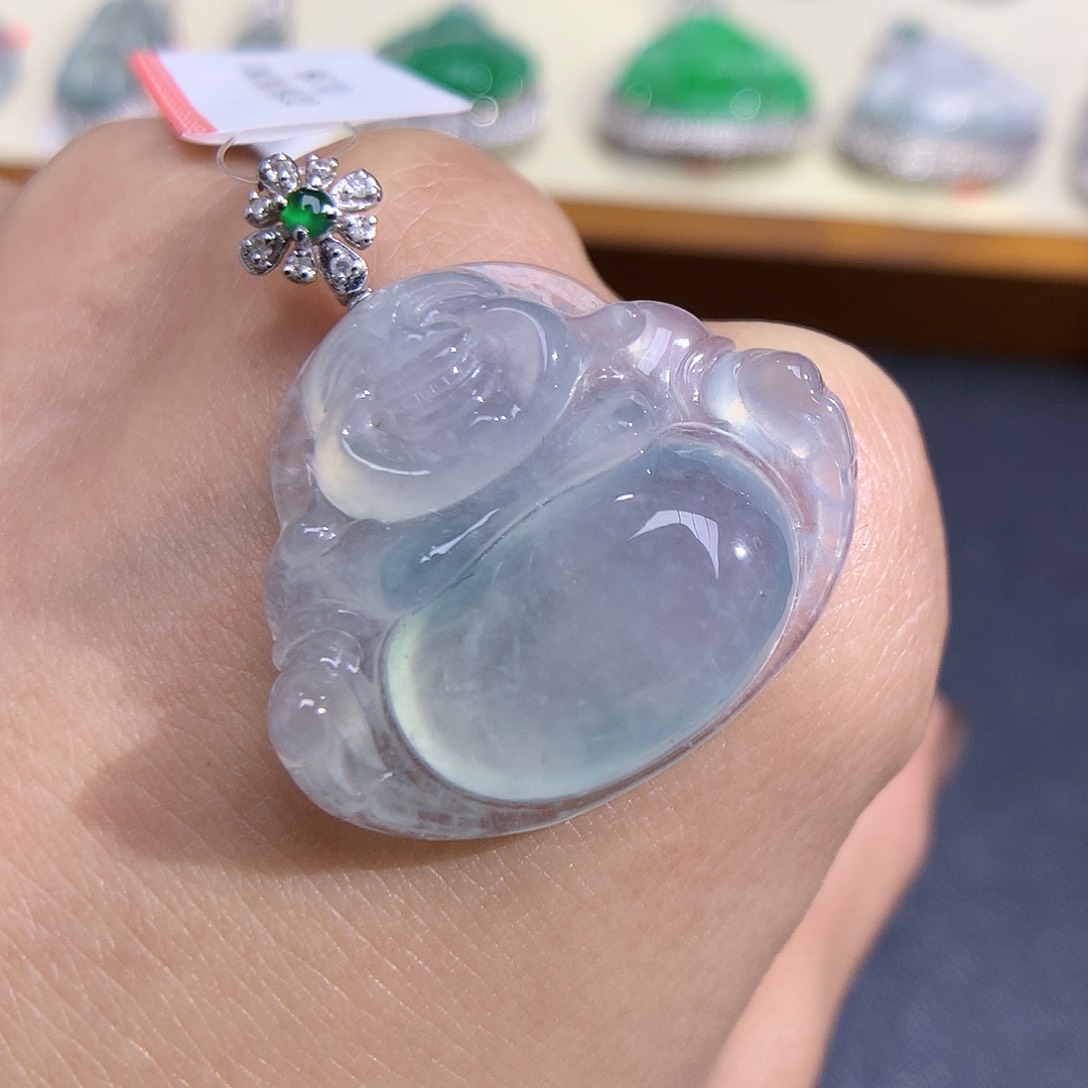 翡翠颈饰18K金镶嵌佛公