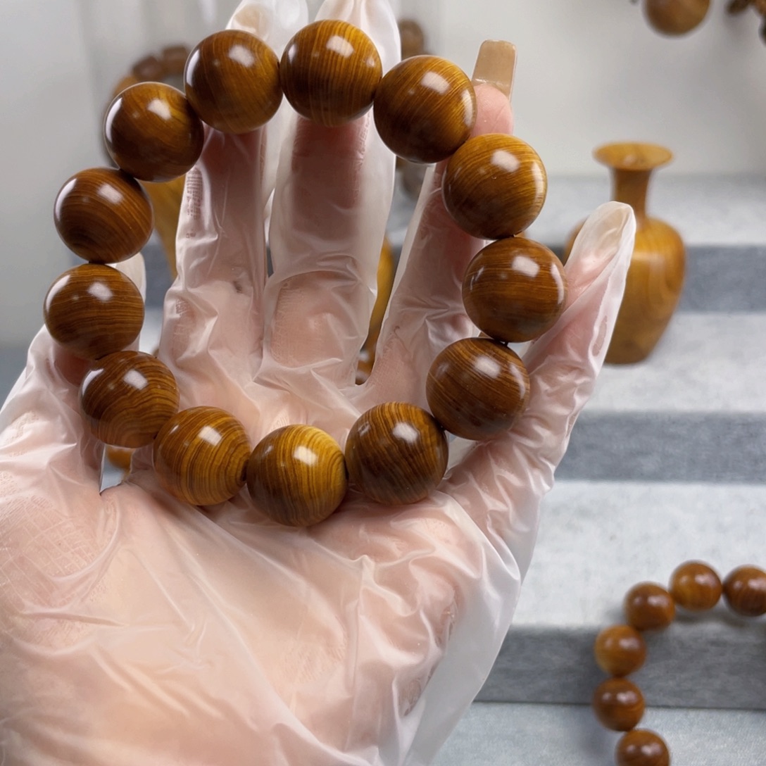 柏木（崖柏）太行崖柏黑油1.8