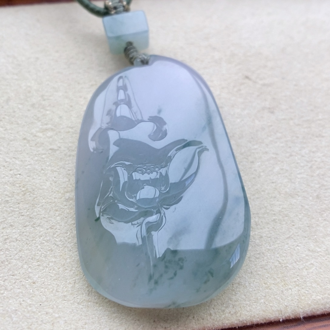 翡翠未镶嵌颈饰吊坠21