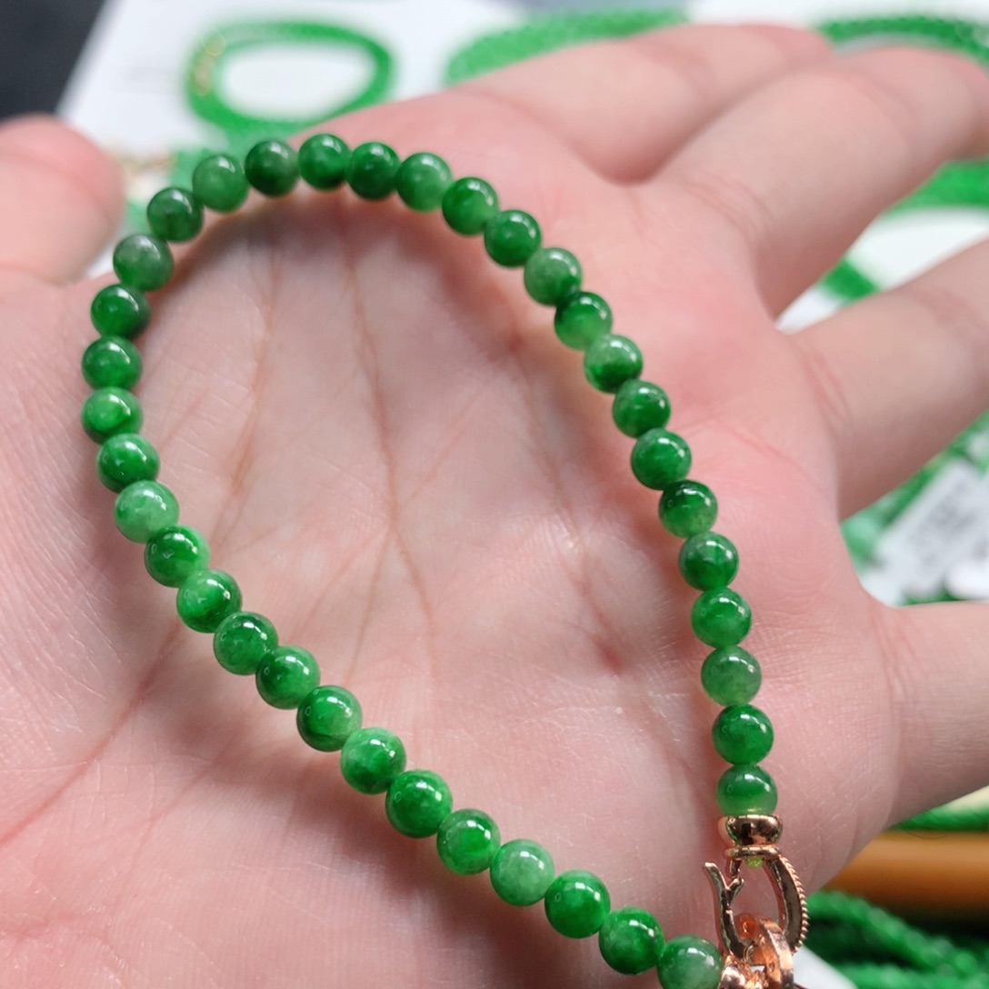 翡翠未镶嵌手链翡翠