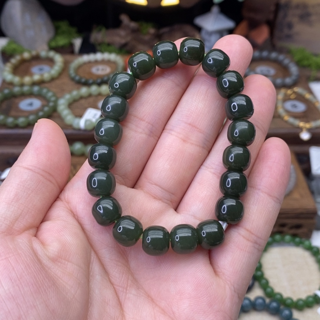 俗***个和田玉未镶嵌手链青黄口桶珠卡10