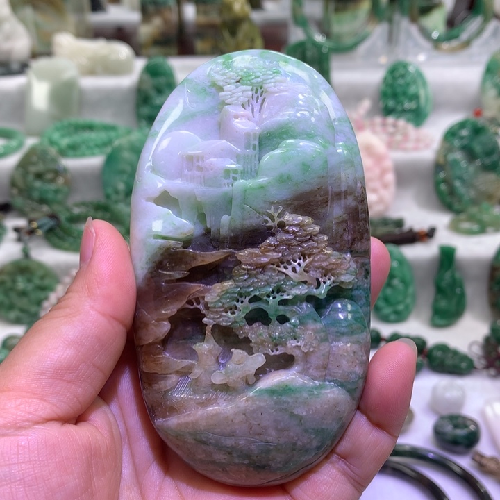静***开独山玉未镶嵌手把件