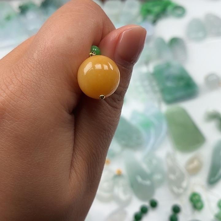 翡翠未镶嵌颈饰纯A