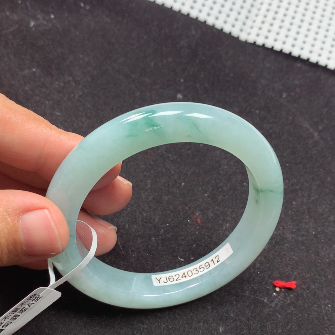 翡翠手镯未镶嵌29号