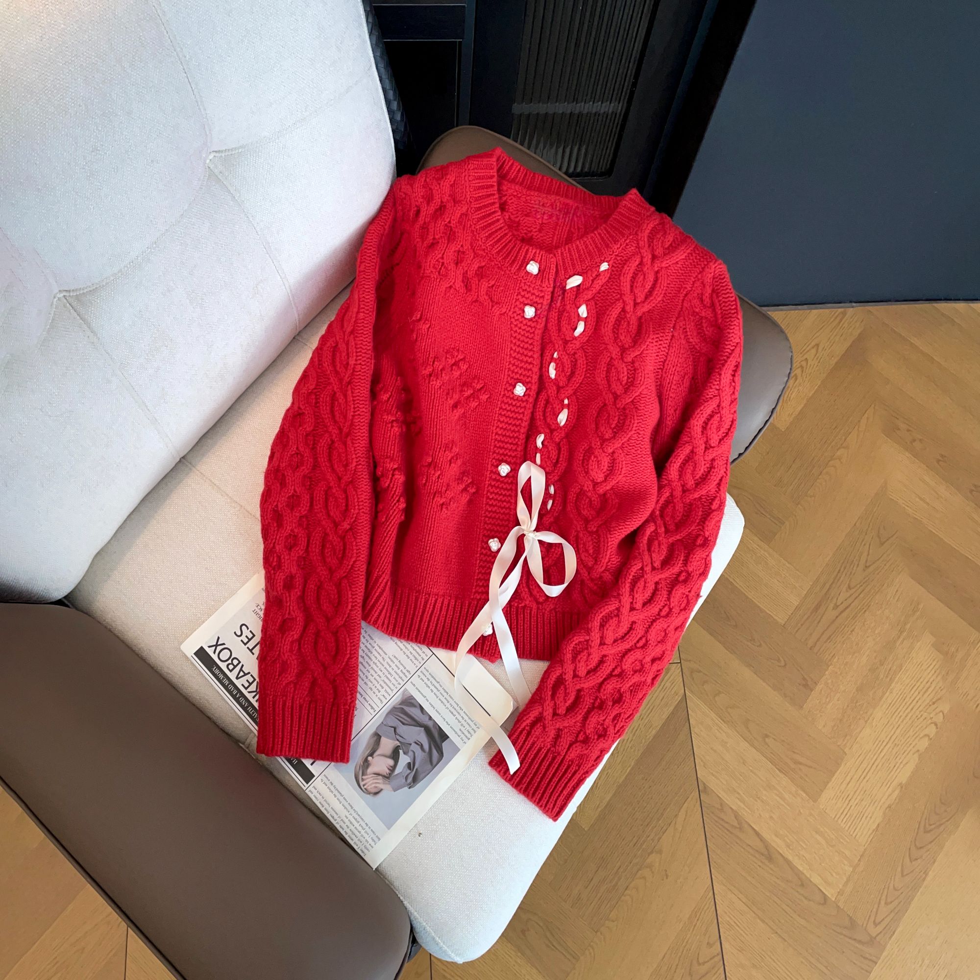 红色毛衣法式千金风重工绞花圆领长袖新年战衣针织衫MAU2186