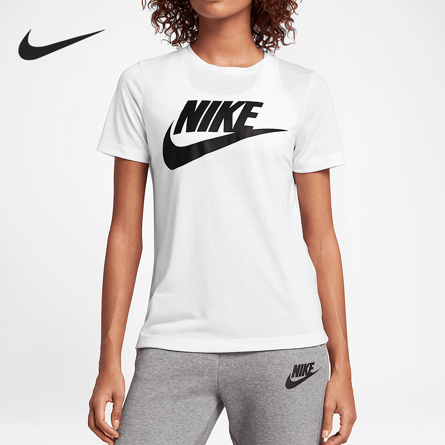 Nike/耐克正品运动女士圆领经典印花透气短袖T恤829748-100
