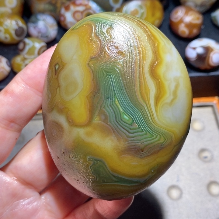 未镶嵌玛瑙/玉髓珠宝半成品111