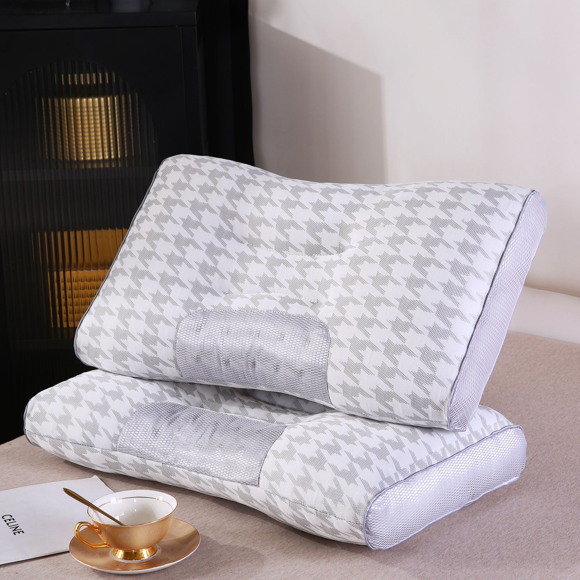 微磁理疗太空枕    ZM