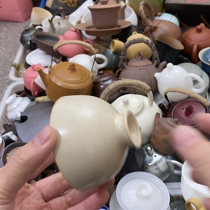 陶瓷艺术品及陶瓷制品