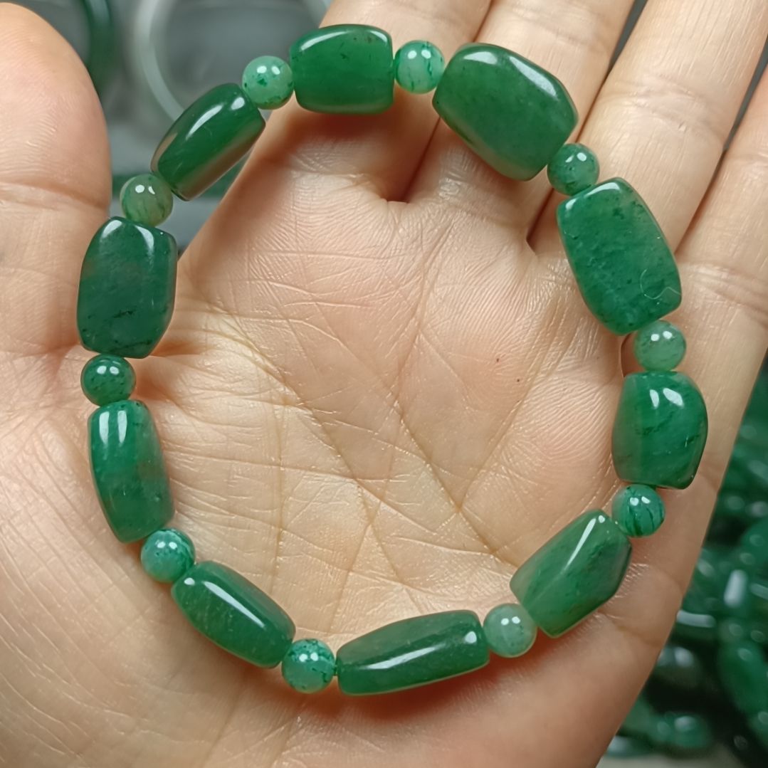 独山玉手串未镶嵌
