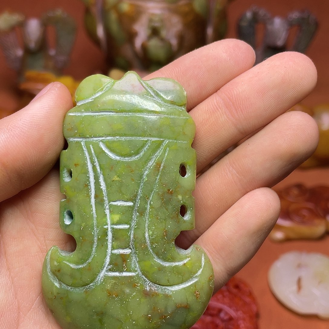 白玉菩提吊坠白玉菩提——吊坠摆件