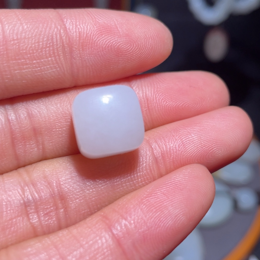 励***生和田玉未镶嵌吊坠(不含链)