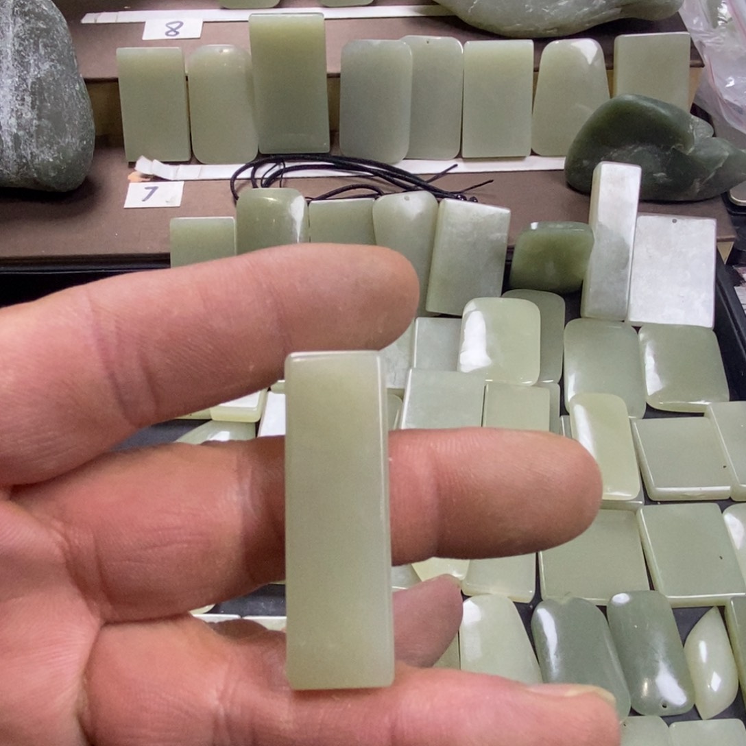 颈饰未镶嵌和田玉丁*027