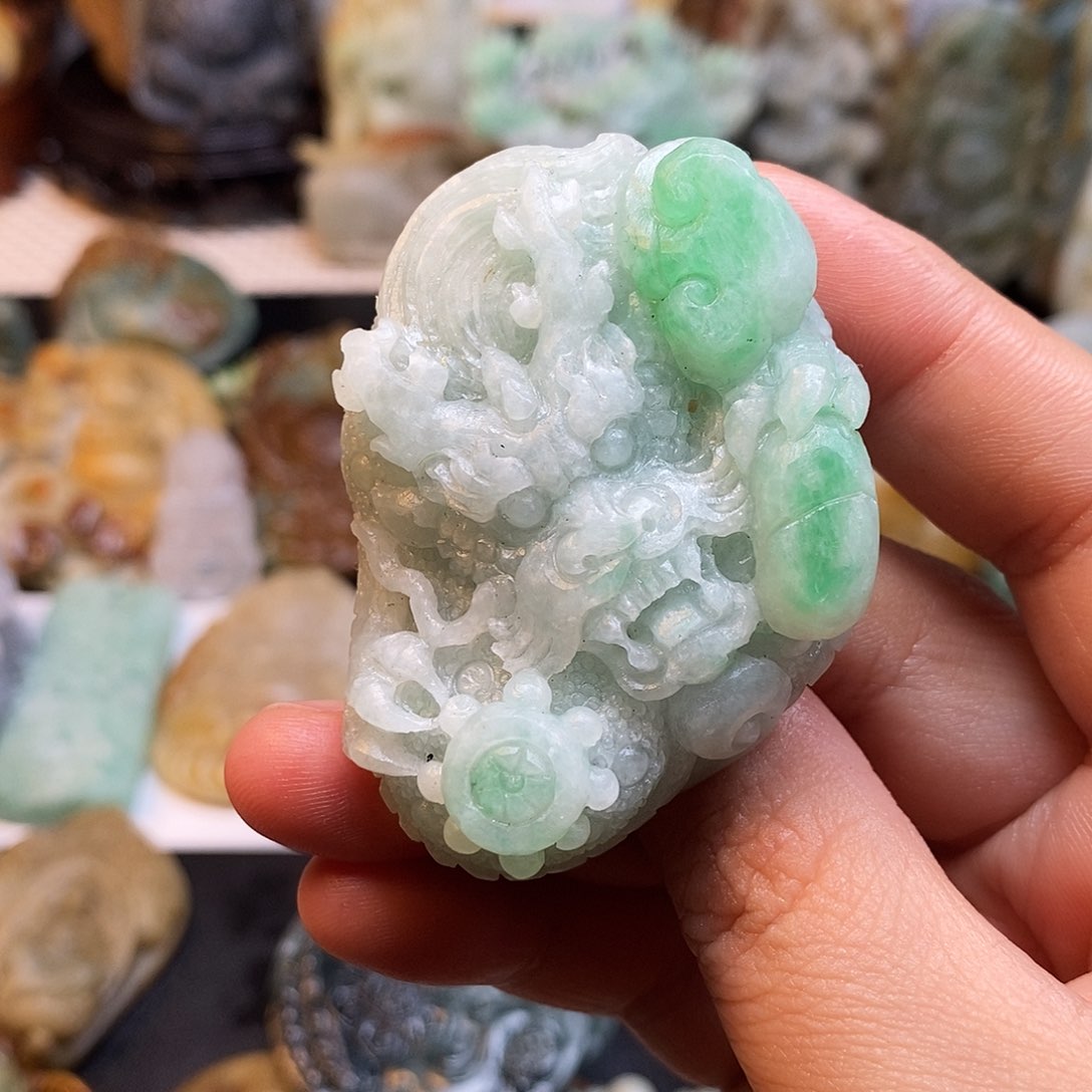 定制翡翠未镶嵌特色25