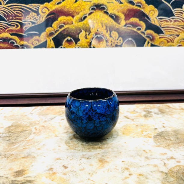 ZH715-青瓷莲花主人杯深蓝（24）是