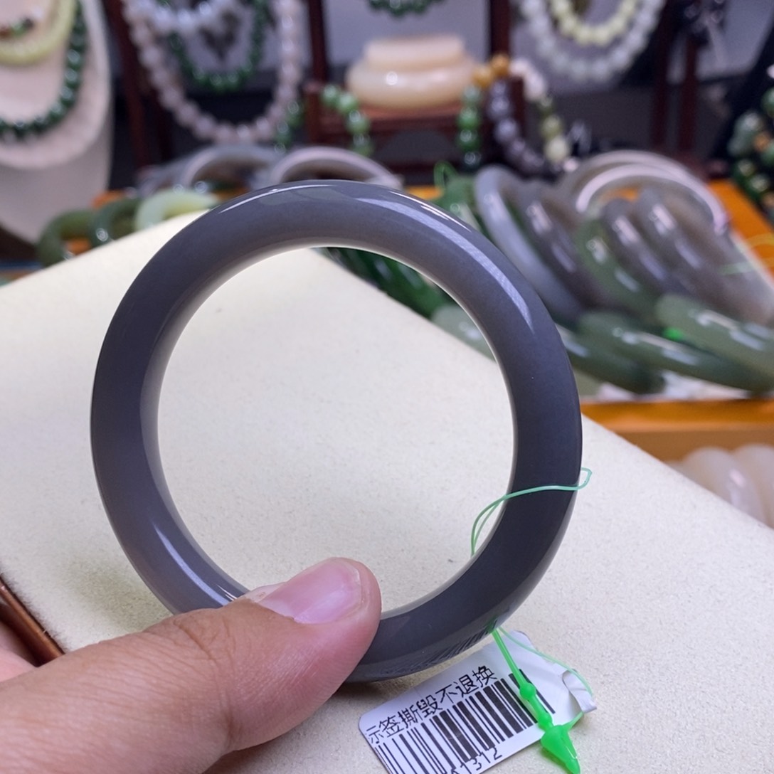 和田玉清货价烟紫老矿料浓紫手镯53未镶嵌