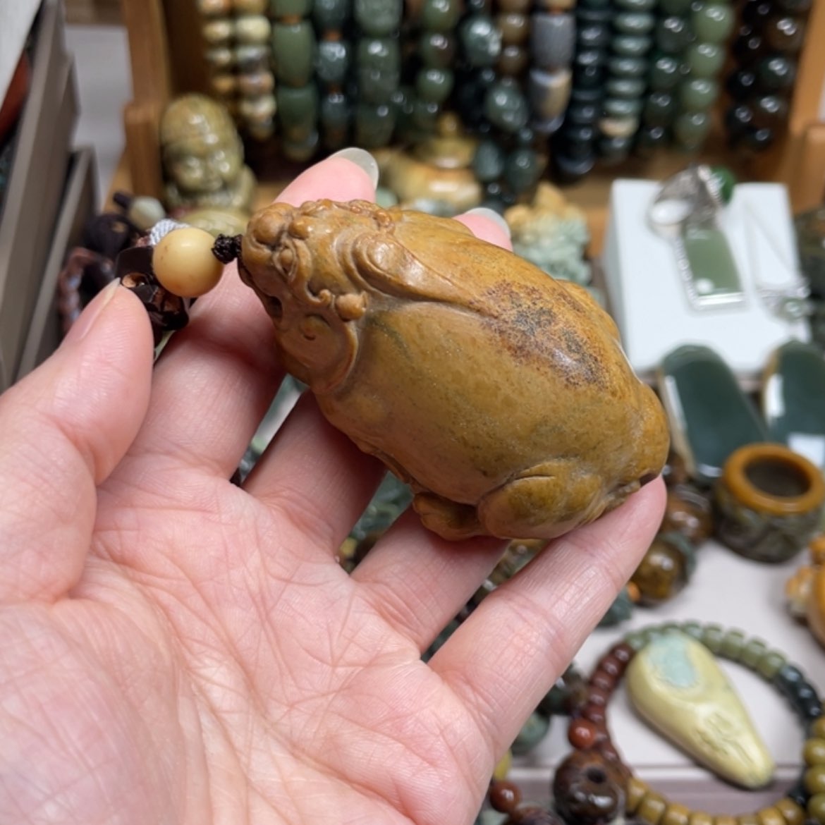 【闪购商品】岫岩河磨玉（透闪石质玉）手把件未镶嵌字***s