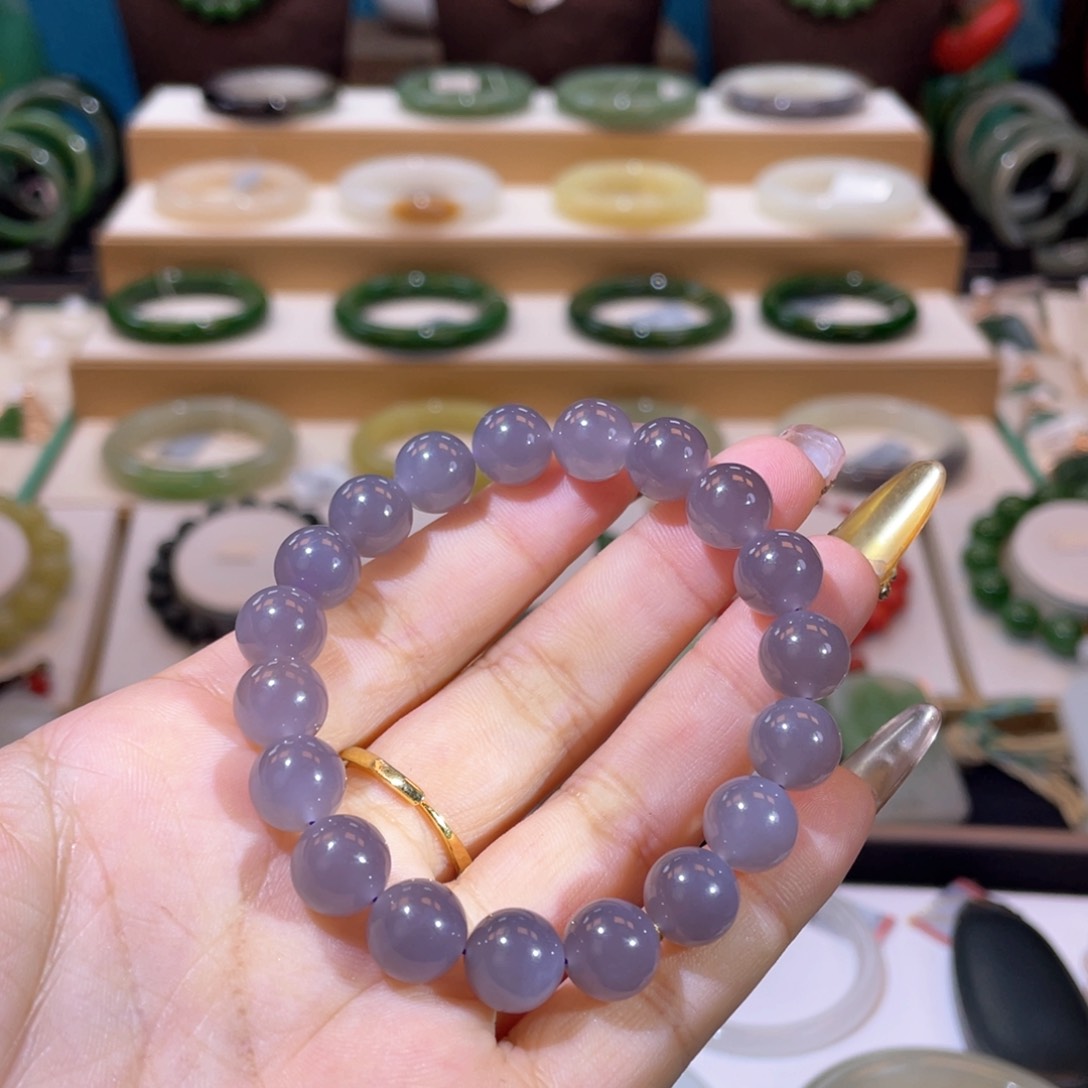 和田玉高品烟紫手串未镶嵌