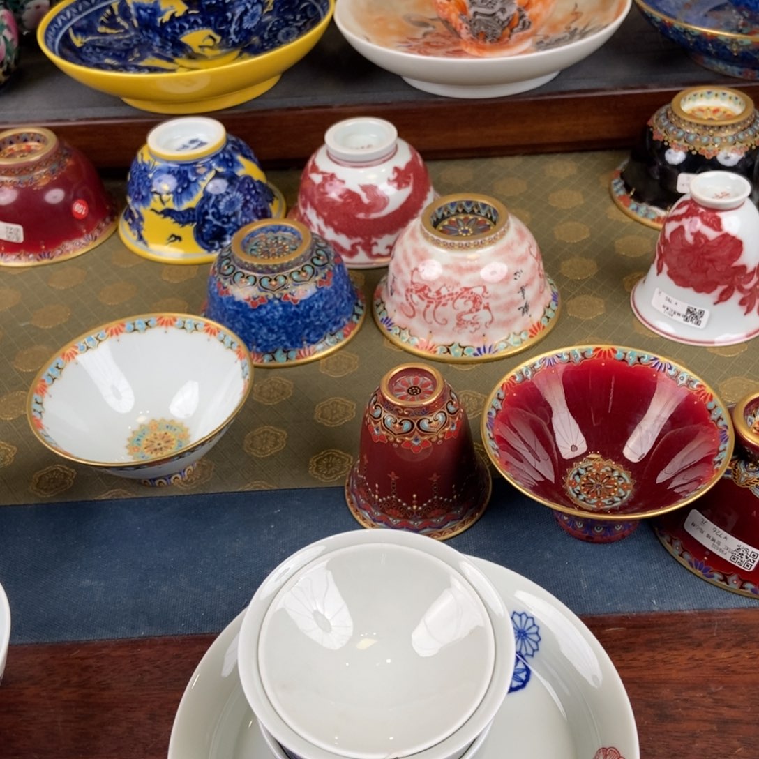 陶瓷艺术家的作品是一种