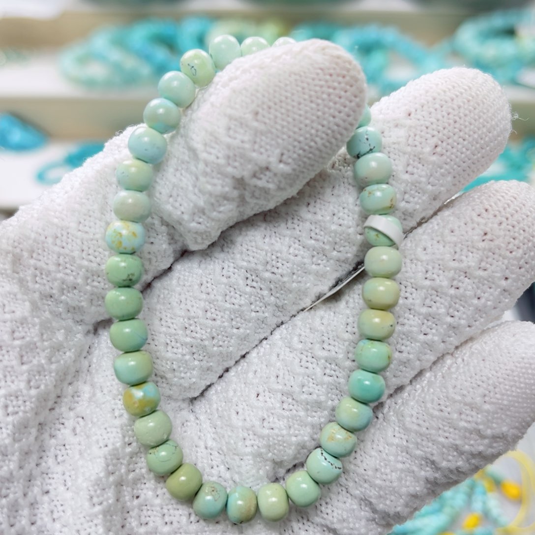 绿松石绿松石未镶嵌