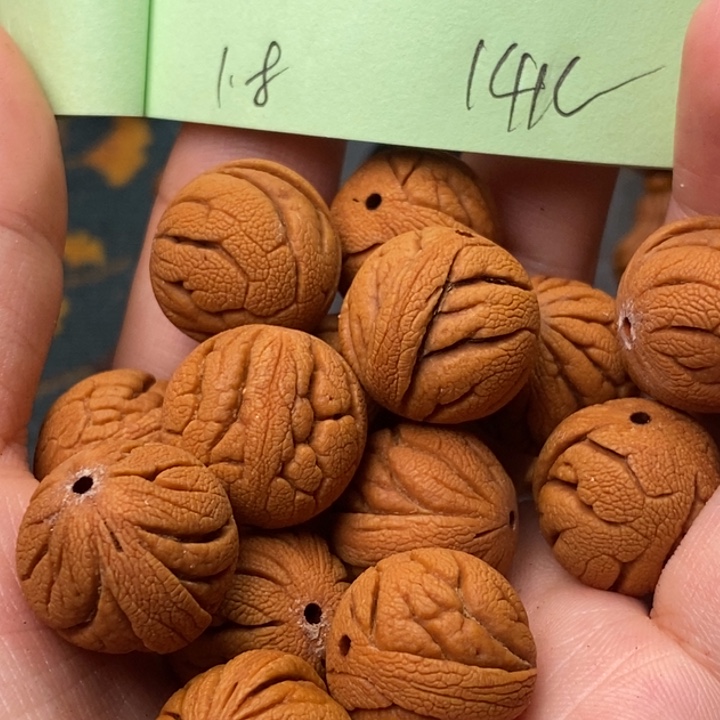 吊坠桃核秦岭龙纹桃核1