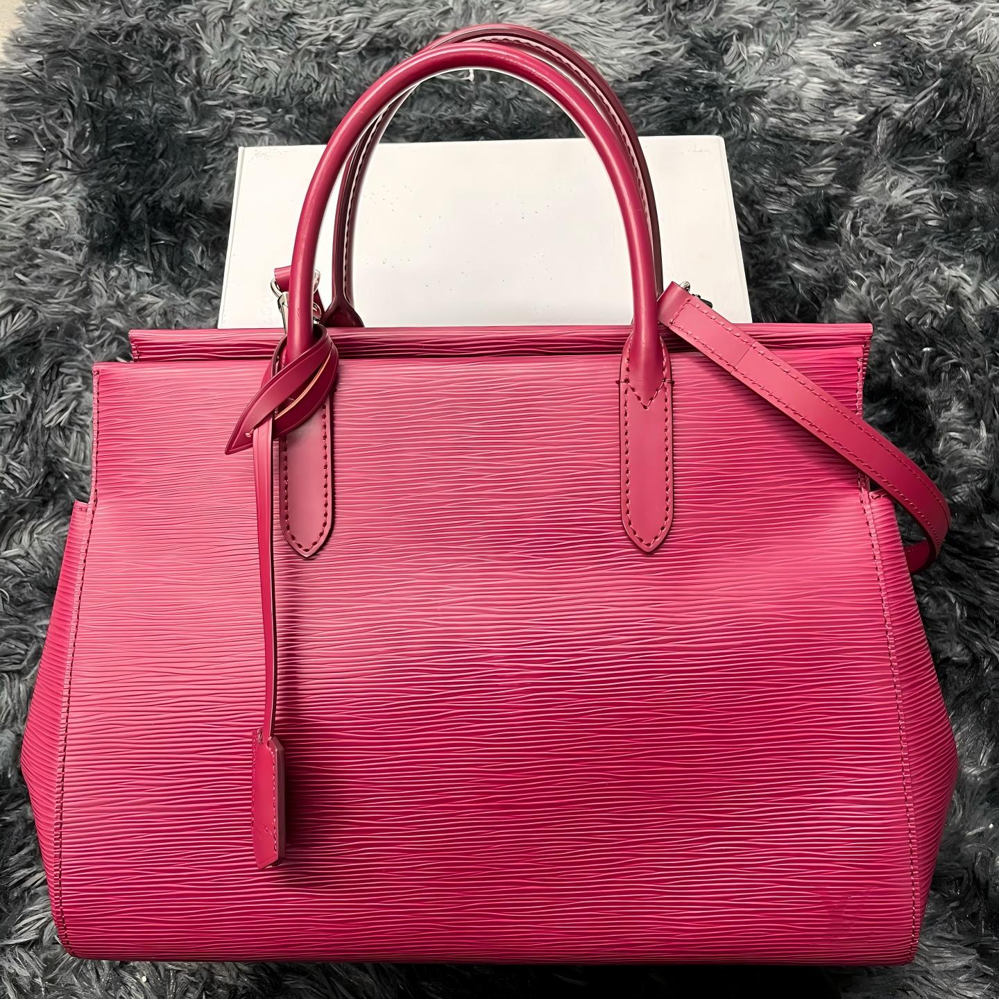 99新 LouisVuitton/路易威登 /夏vv1109/单肩包/17742352