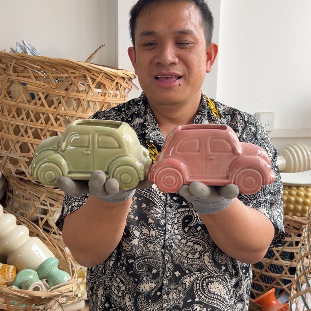 摆件85 号高中低温陶瓷瓶（部分微瑕）