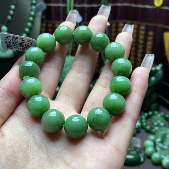 和田玉手串未镶嵌