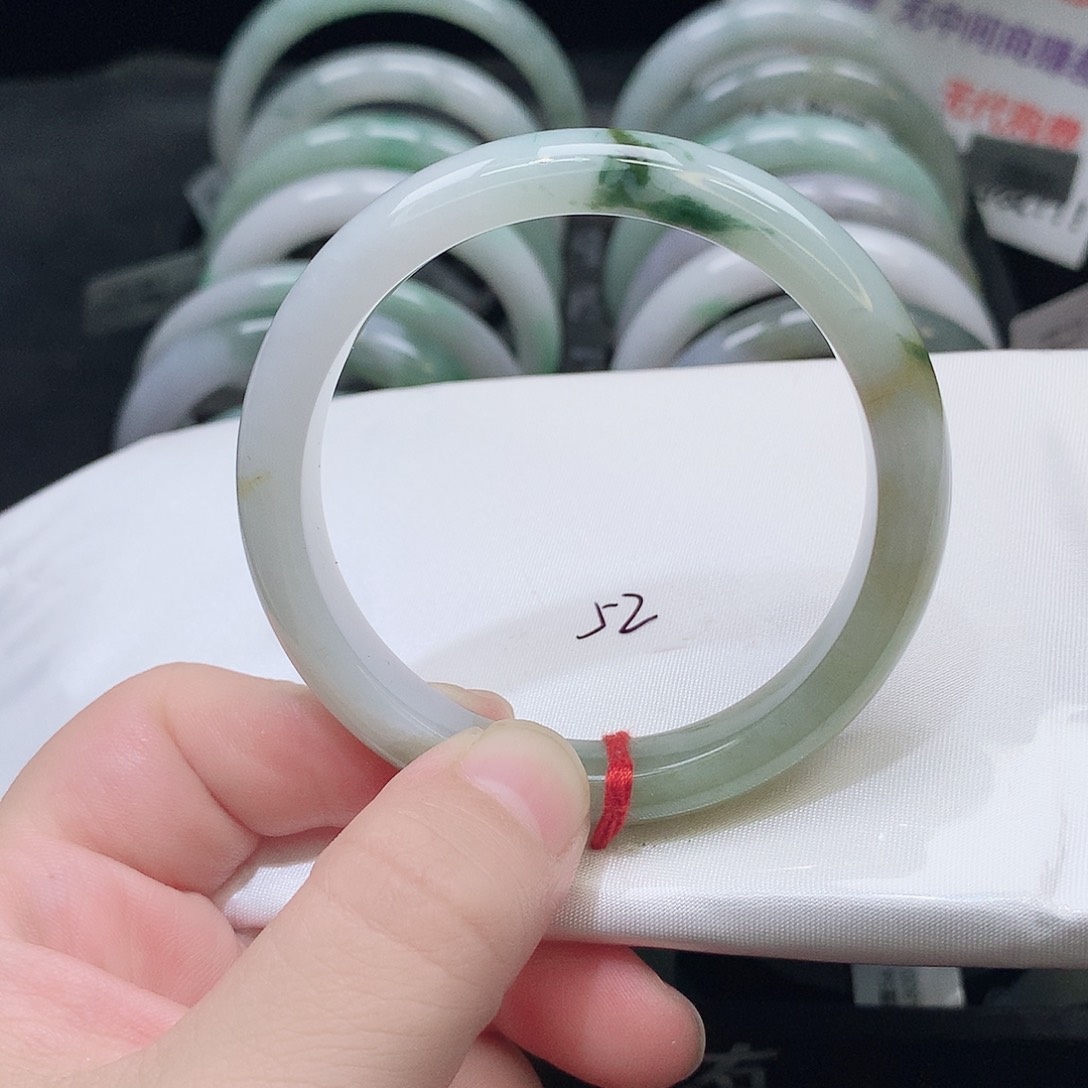 翡翠未镶嵌手镯03