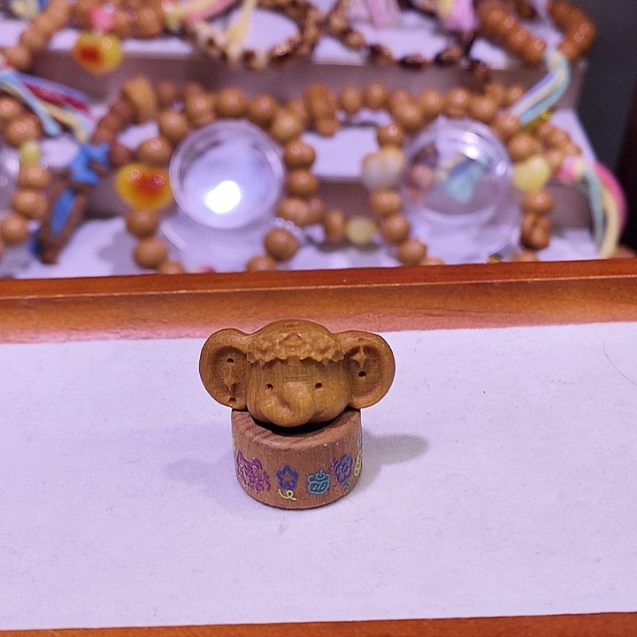芋***宝猴头核桃手串小象加跑环