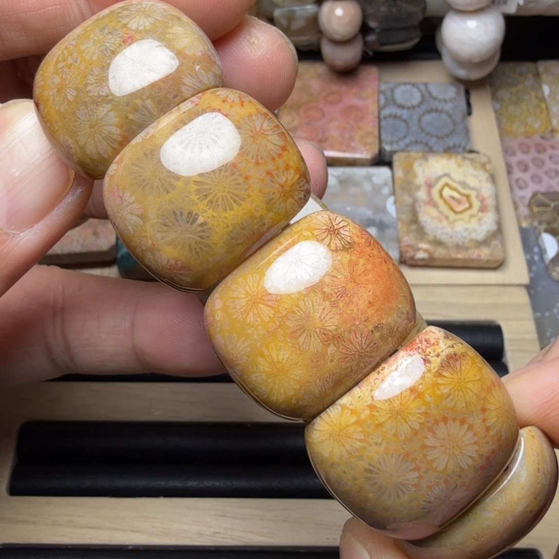 硅化玉未镶嵌纯天然色有机玉石保真色