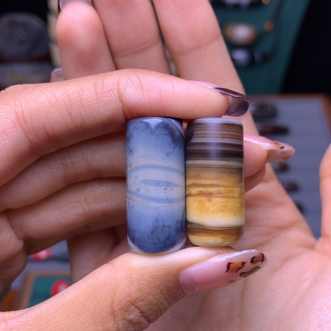 未镶嵌颈饰玛瑙/玉髓8**士