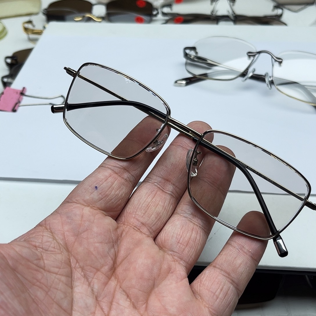 用***6无框款定制款不退不换