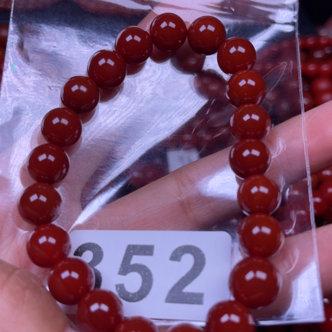 如***儿南红玛瑙未镶嵌手链