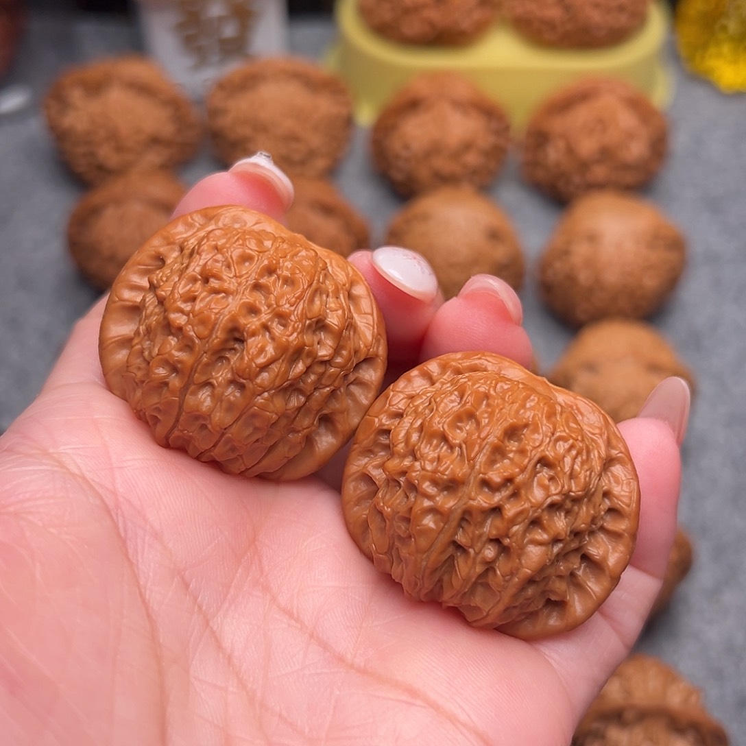 把件文玩核桃精品特价血麒麟38重37.2克